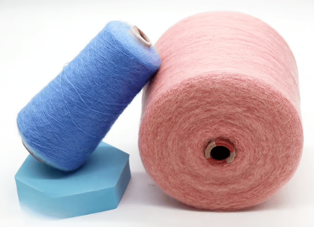 13NM/1 High-end mohair customized yarn, 32% mohair, 28% wool, 40% nylon 13NM/1 High-end mohair customized yarn, 32% mohair, 28% wool, 40% nylon