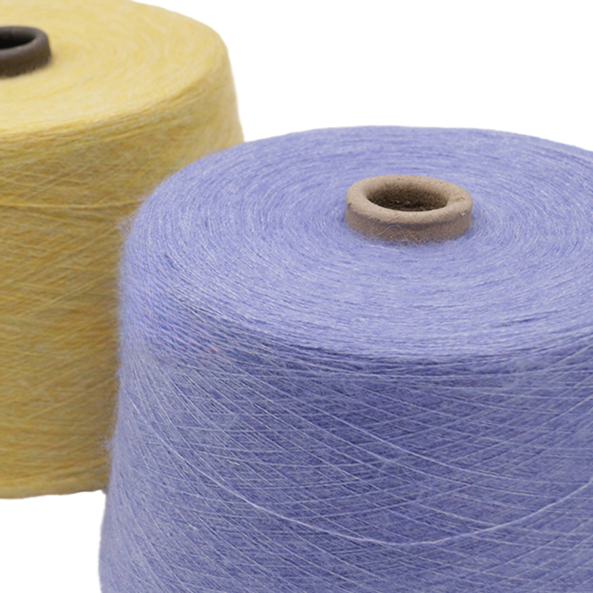 Merino wool sweater yarn 13NM/1 source factory sample, high proportion mohair 32% alpaca 32% merino wool 36% nylon knitting blend yarn source factory sample, 13NM/1 high proportion alpaca wool source factory sample