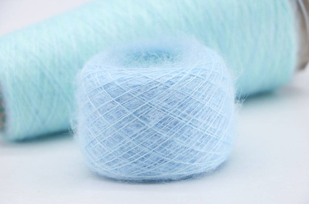10nm/1 gradient color mohair dyed yarn crochet 56% polyester 38% acrylic 3% wool 3% nylon blend