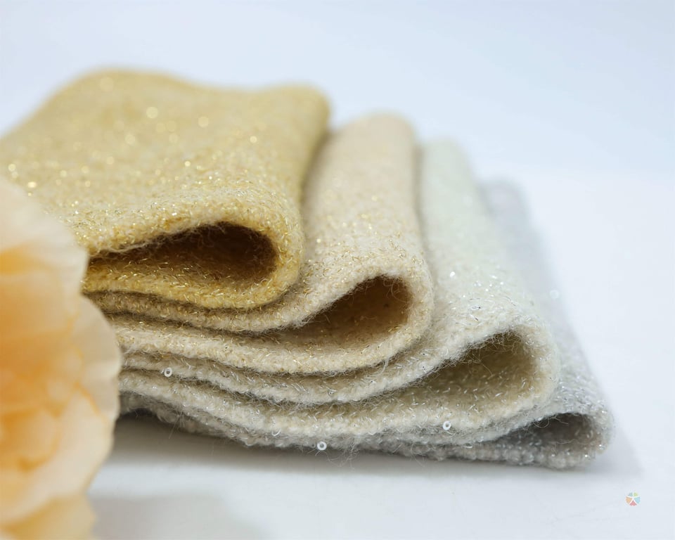 Beaded lint cloth, beaded lint yarn cloth, beaded lint cored gauze sheet, beaded lint sample, beaded lint yarn sample, beaded lint cored yarn sample