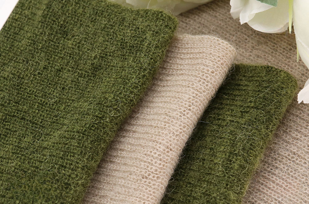 Green and light brown yarn schematic, more custom colors are welcome!