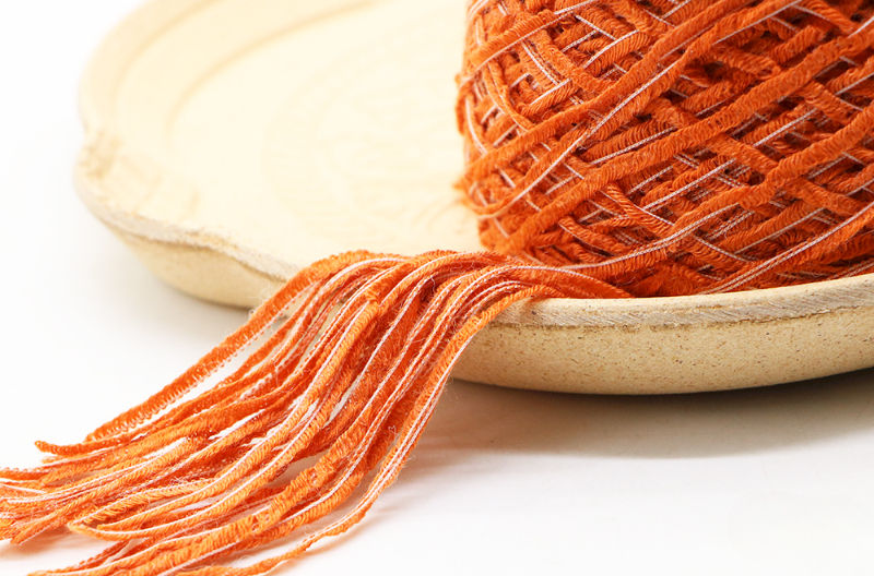 The wool yarn is really beautiful, because of the tight bond between the fibers of the wool yarn, the yarn can effectively maintain the temperature of the human body and provide good thermal performance.